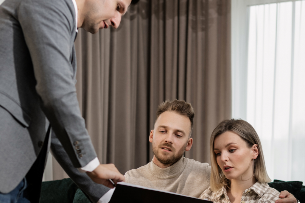 Sälja villa i Borås: En komplett guide för en framgångsrik bostadsaffär