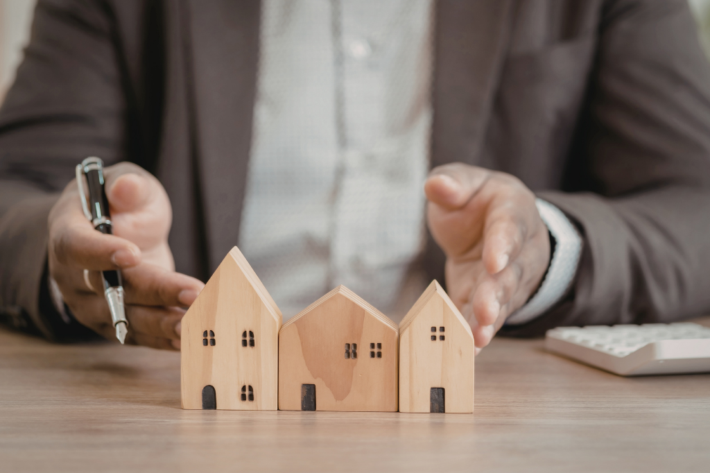 Vad kostar mäklare för dödsbo? Allt om arvoden och regler